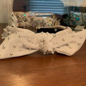 Lele Sadoughi Velvet Pearl Slim Bow Headband